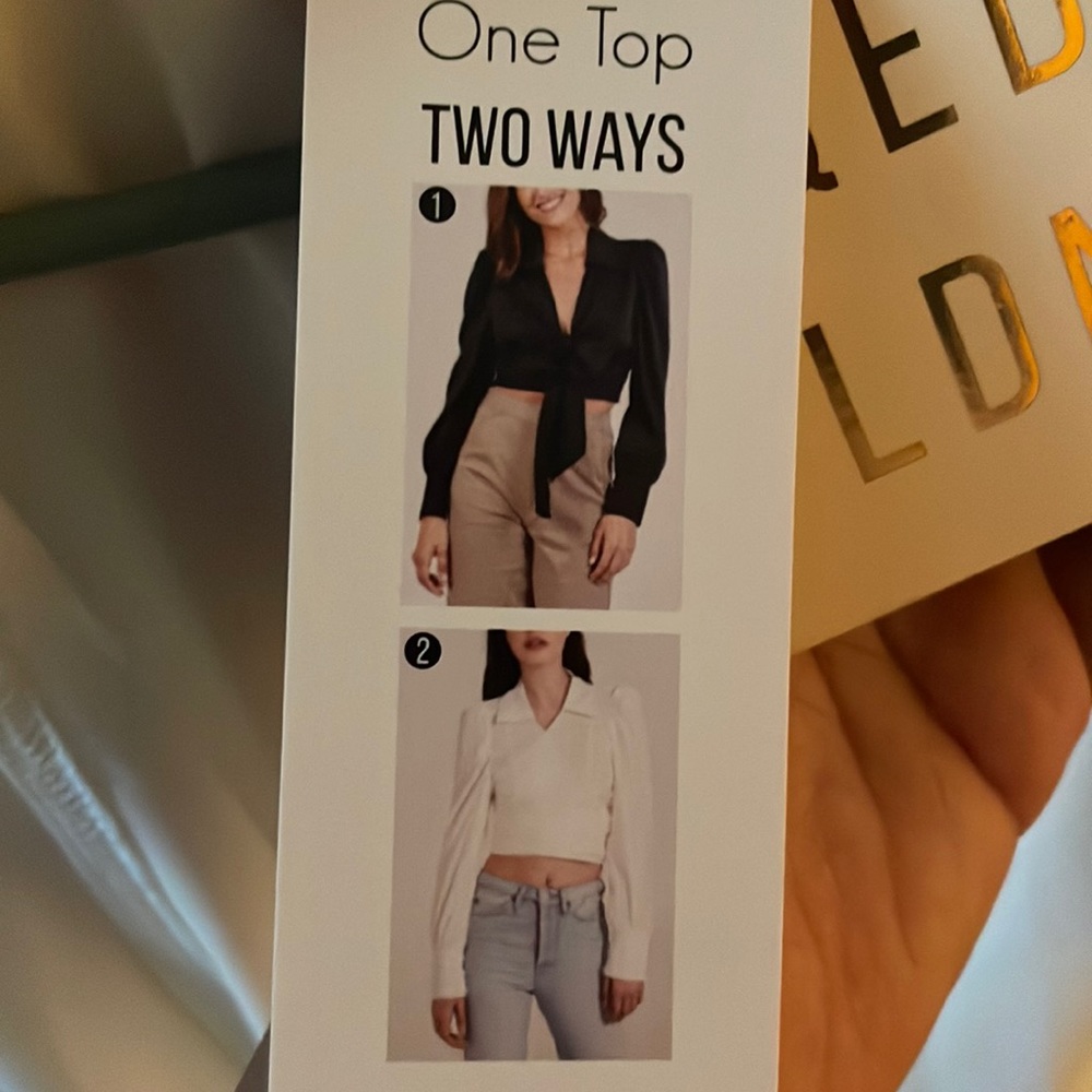 *Never worn* Two way top .